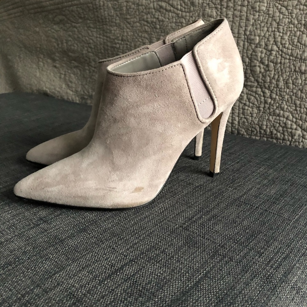 Ivanka gray suede pointed toe ankle boots